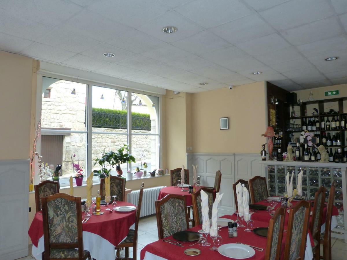Le Lion D'Or Hotel Saint-Chély-dʼApcher Eksteriør billede